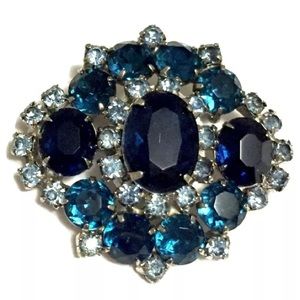 Vintage Blue Glass Rhinestone Brooch